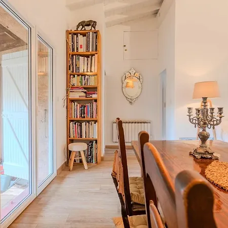 فيلة Frejus, Quiet Villa, Beautiful Terrace And Wifi Fréjus